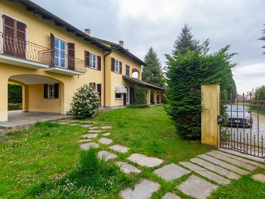 Immagine 41 di Villa in vendita  in Via Cafasse a Fiano