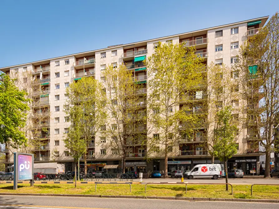 Immagine 28 di Appartamento in vendita  in Corso Traiano a Torino