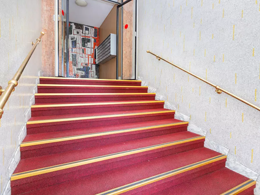 Immagine 27 di Appartamento in vendita  in Corso Traiano a Torino