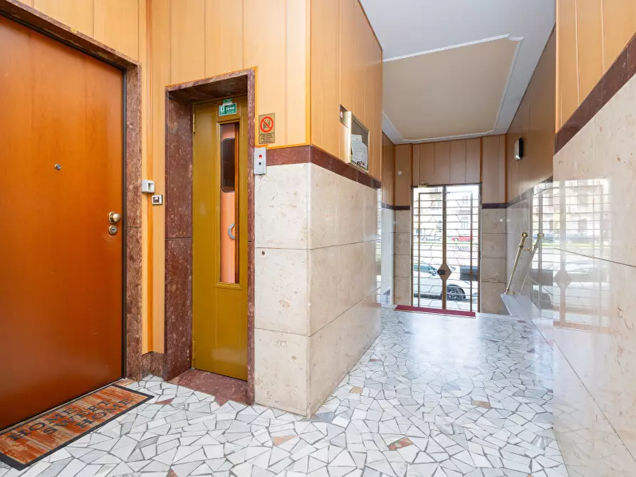 Immagine 23 di Appartamento in vendita  in Corso Venezia a Torino