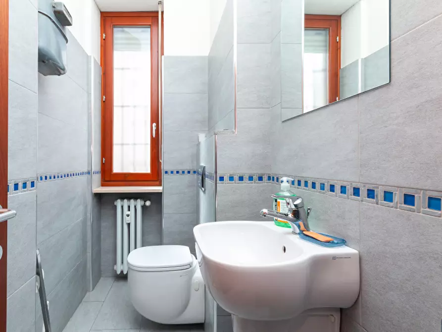 Immagine 7 di Appartamento in vendita  in Via Fidia a Torino