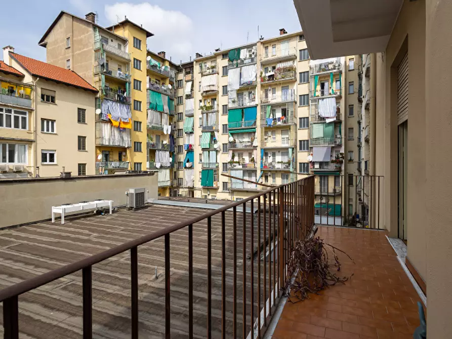 Immagine 6 di Appartamento in vendita  in Via Genova a Torino