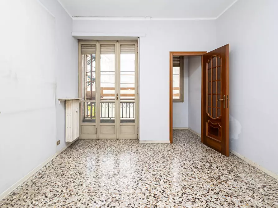 Immagine 17 di Appartamento in vendita  in Via Genova a Torino