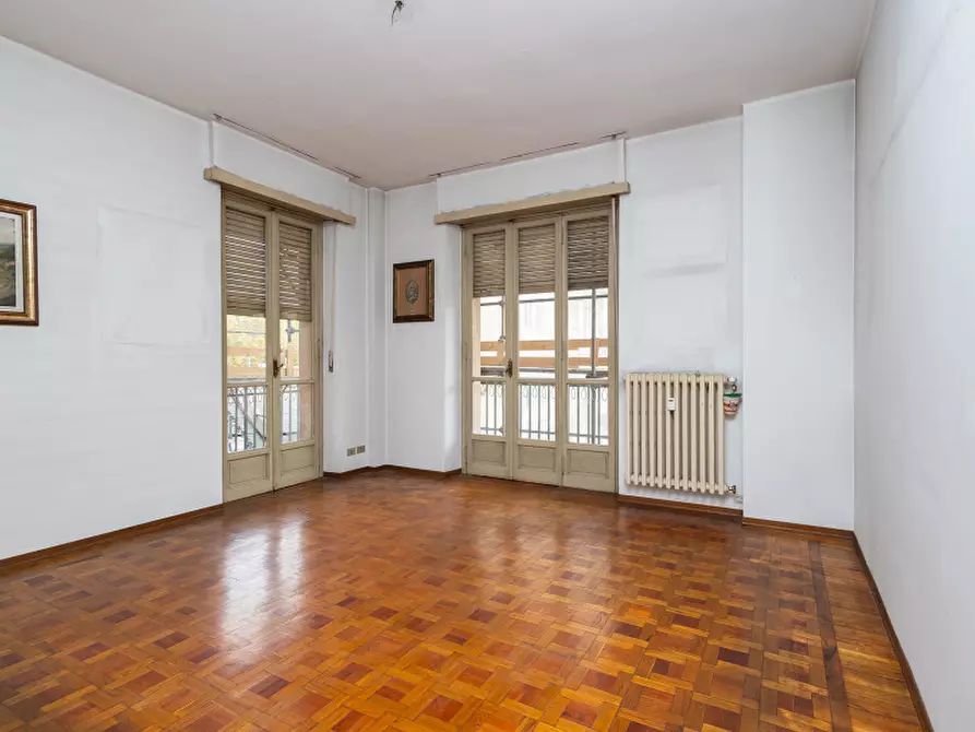 Immagine 5 di Appartamento in vendita  in Via Genova a Torino