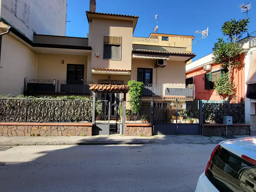 Immagine 1 di Villa in vendita  in Via Don Lorenzo Milani a Poggiomarino