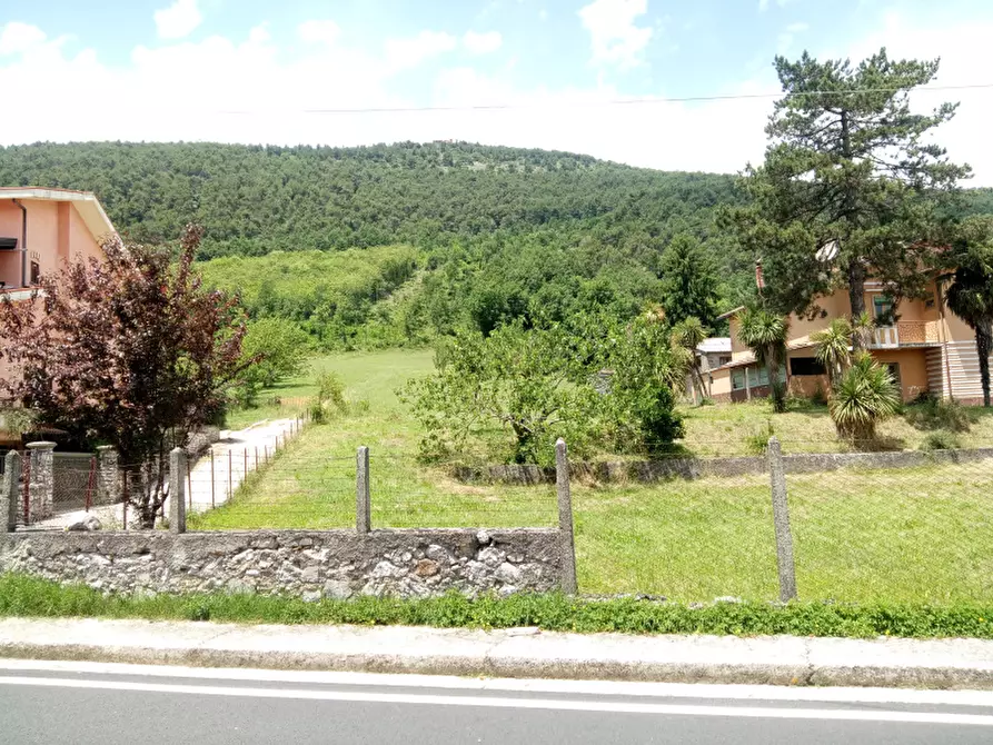 Immagine 4 di Villa in vendita  in Via Cetrone a Buonabitacolo