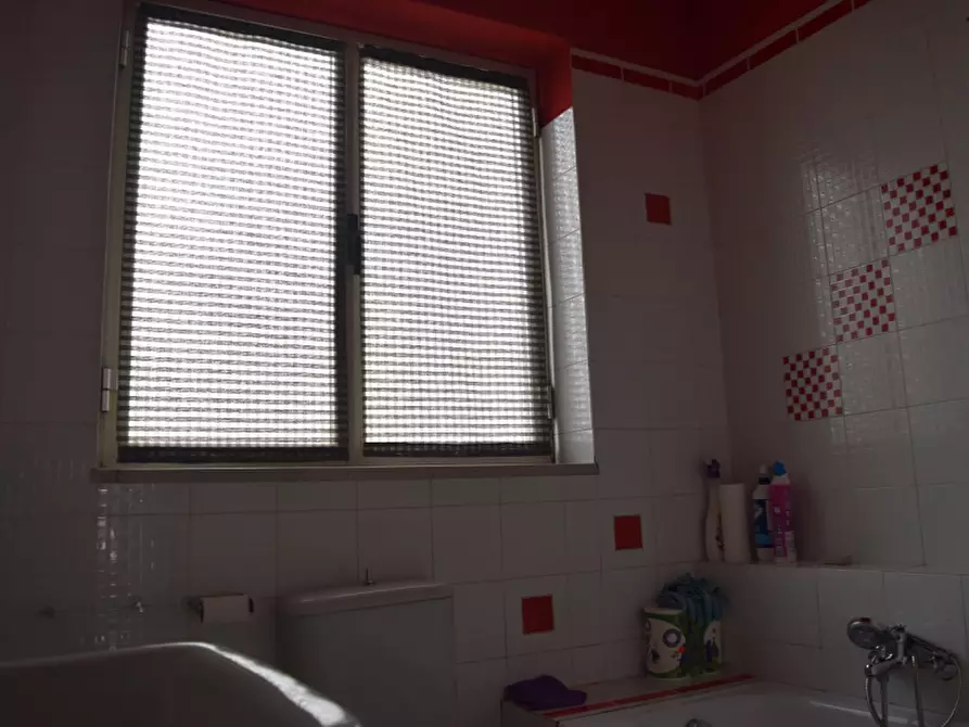 Immagine 10 di Villa in vendita  in Via Duca degli Abruzzi a Padula