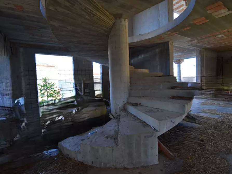 Immagine 2 di Palazzo in vendita  in Via Prato 3 a Teggiano