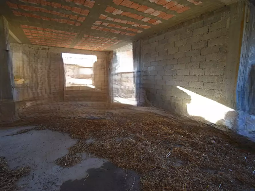 Immagine 7 di Palazzo in vendita  in Via Prato 3 a Teggiano