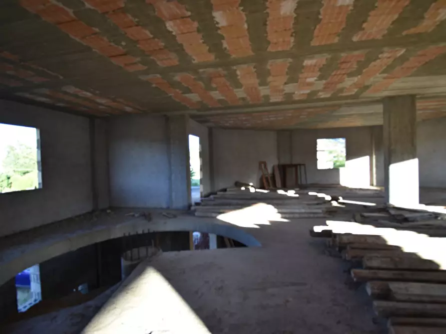 Immagine 9 di Palazzo in vendita  in Via Prato 3 a Teggiano