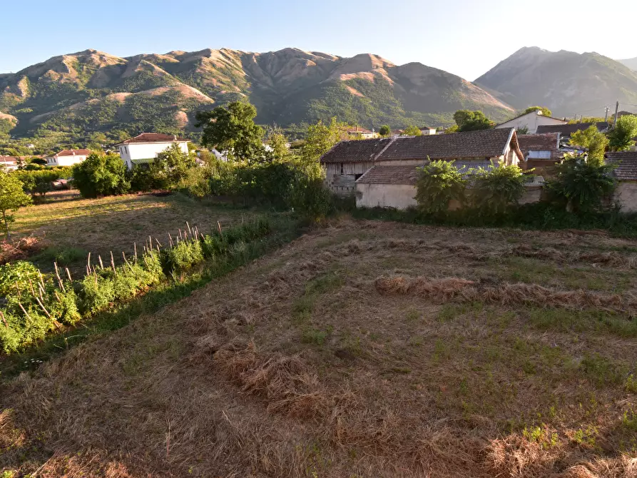Immagine 12 di Palazzo in vendita  in Via Prato 3 a Teggiano