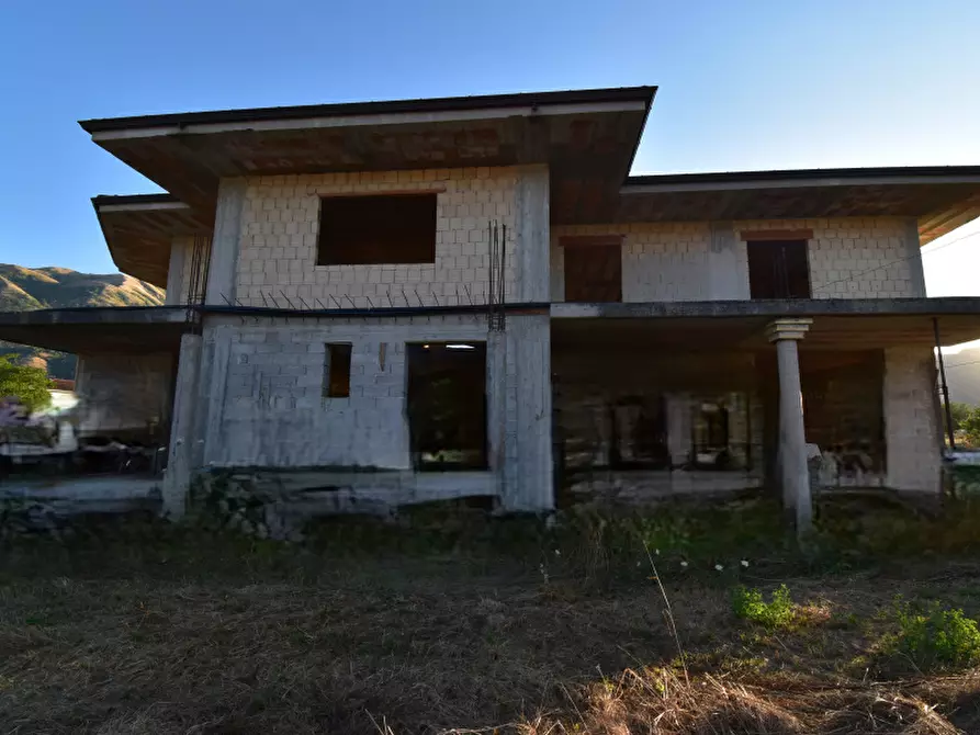 Immagine 16 di Palazzo in vendita  in Via Prato 3 a Teggiano