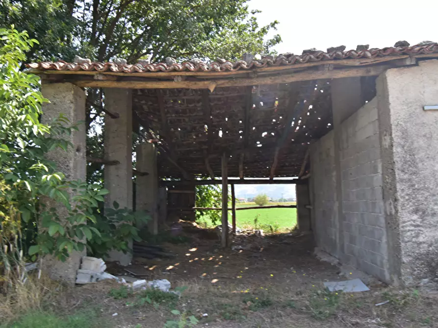 Immagine 10 di Palazzo in vendita  in Via Pedale a Sassano