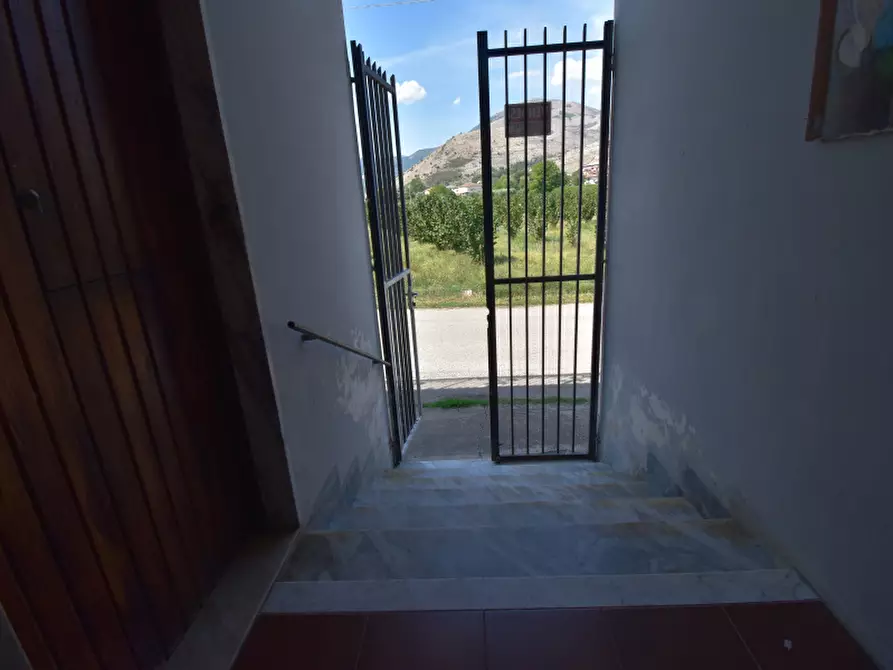 Immagine 26 di Palazzo in vendita  in Via Pedale a Sassano