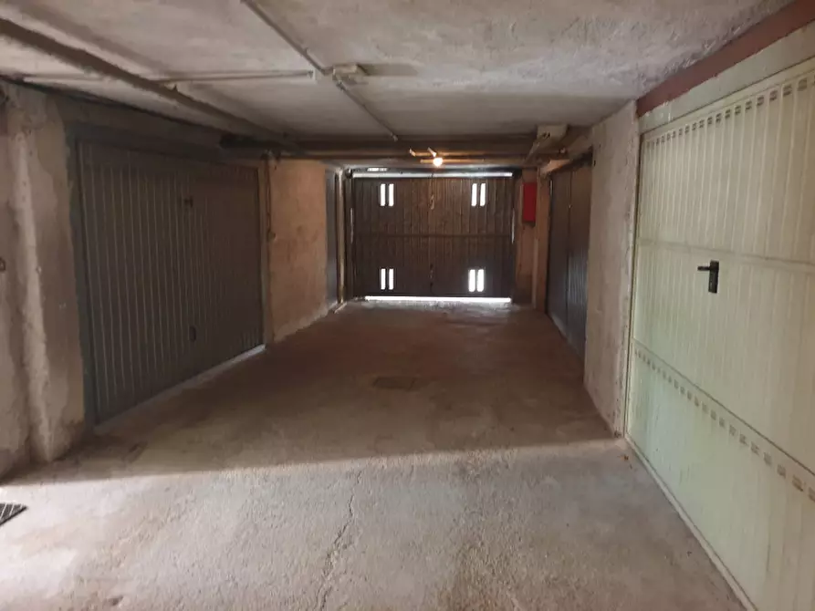 Immagine 23 di Appartamento in vendita  in Via Pozzillo a Sala Consilina