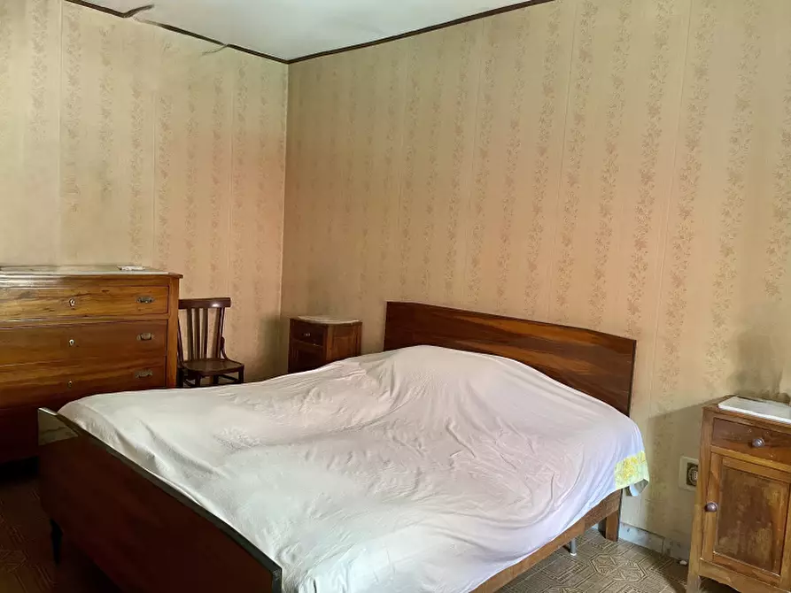 Immagine 29 di Villa in vendita  in Via Grammatico a Sala Consilina