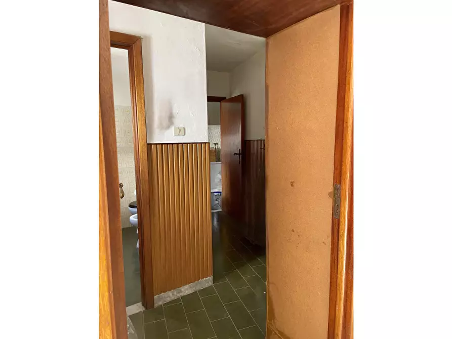 Immagine 18 di Villa in vendita  in Via Grammatico a Sala Consilina