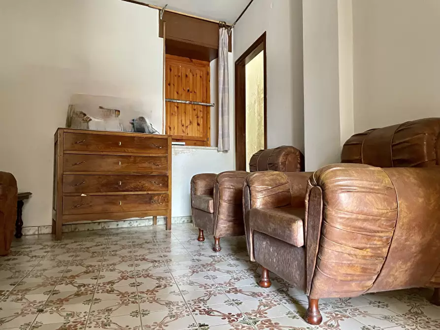 Immagine 23 di Villa in vendita  in Via Grammatico a Sala Consilina