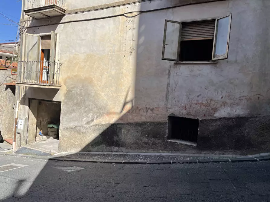 Immagine 13 di Villa in vendita  in Via Grammatico a Sala Consilina