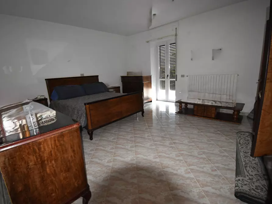 Immagine 14 di Villa in vendita  in Via Provinciale del Corticato a Teggiano