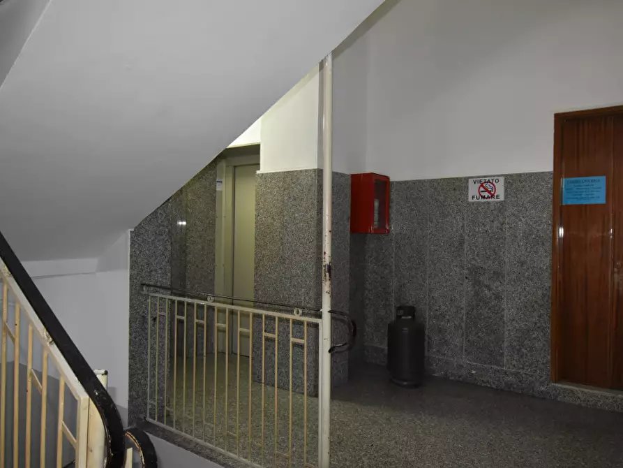 Immagine 8 di Appartamento in vendita  in Via Mezzacapo a Sala Consilina