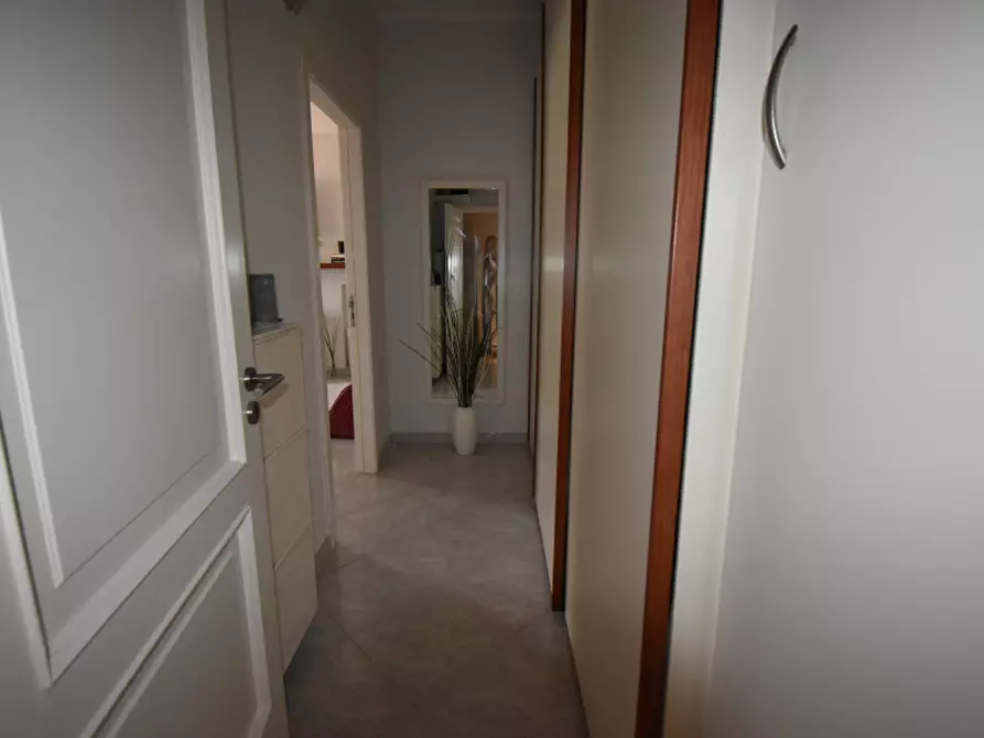 Immagine 10 di Villa in vendita  in Via Croce a Sassano