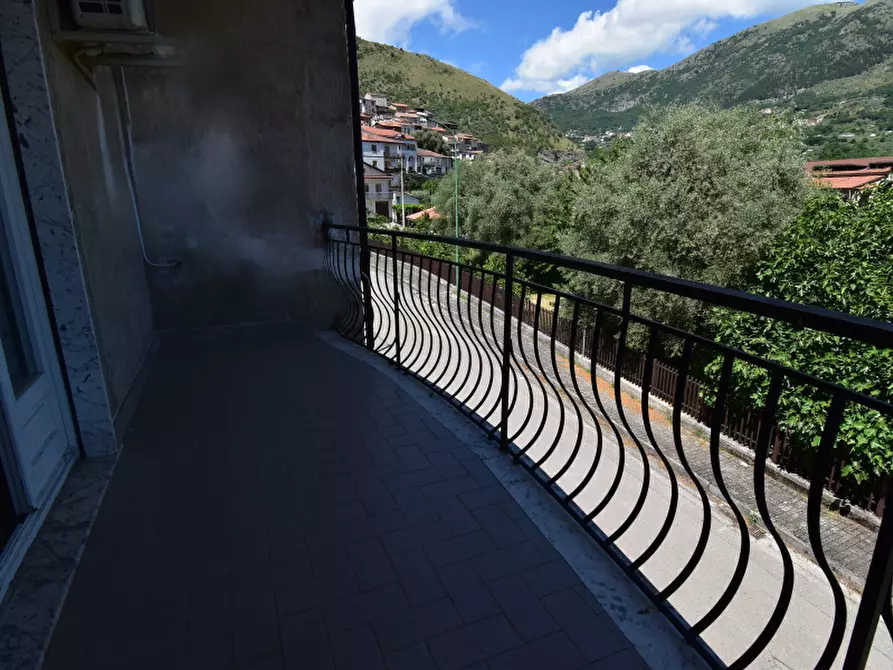 Immagine 20 di Villa in vendita  in Via Croce a Sassano