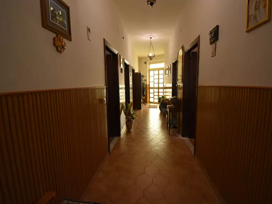 Immagine 4 di Villa in vendita  in Via Michele Spina a Monte San Giacomo