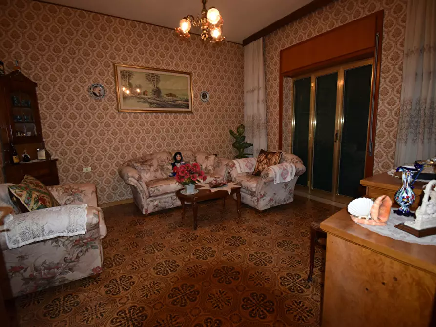 Immagine 10 di Villa in vendita  in Via Michele Spina a Monte San Giacomo