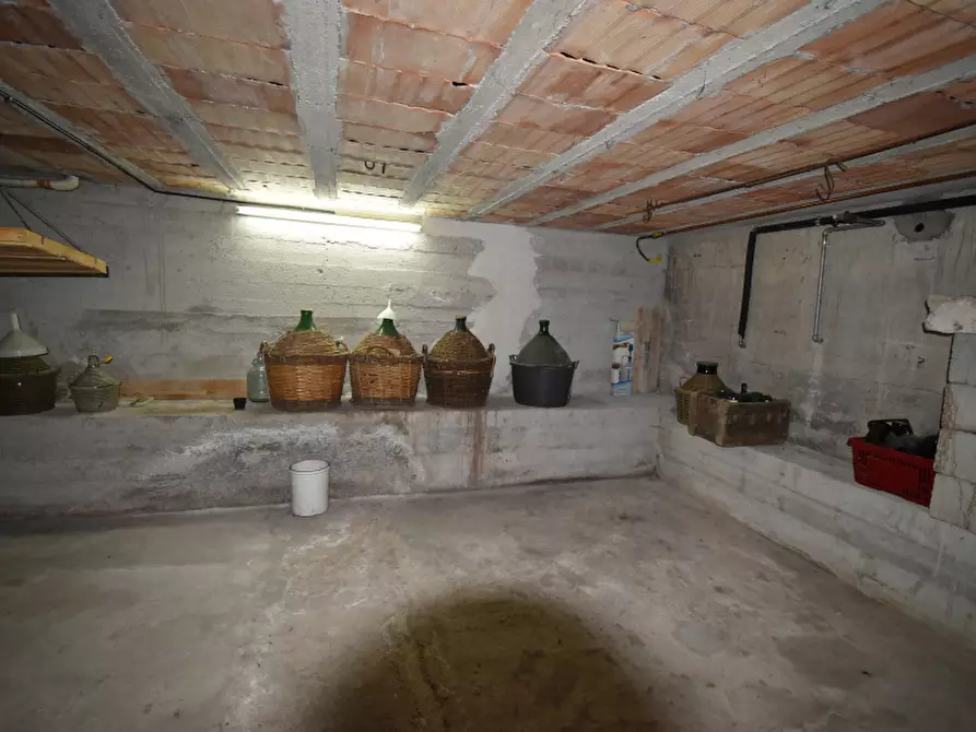 Immagine 20 di Villa in vendita  in Via Michele Spina a Monte San Giacomo