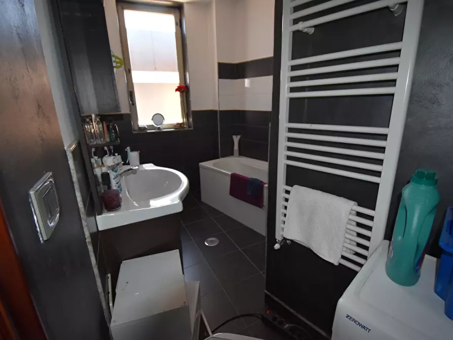 Immagine 20 di Villa in vendita  in Via dell'Unità d'Italia a Sant'arsenio