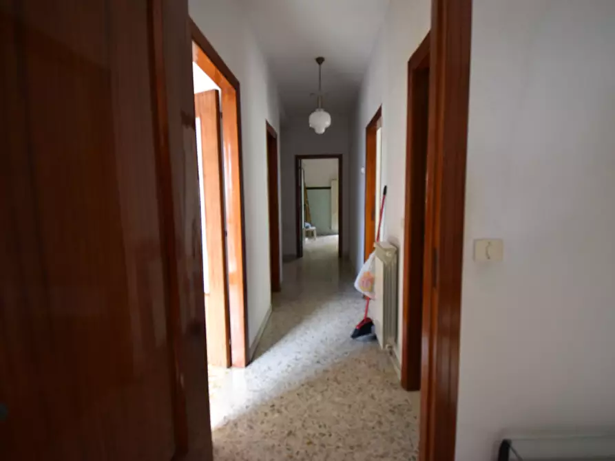 Immagine 19 di Appartamento in vendita  in Via Daniele Manin a Sala Consilina