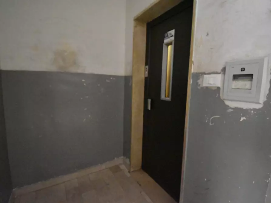 Immagine 20 di Appartamento in vendita  in Via Daniele Manin a Sala Consilina