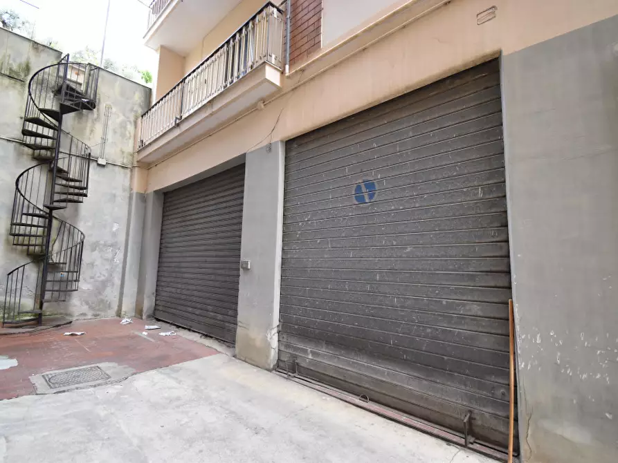 Immagine 26 di Appartamento in vendita  in Via Daniele Manin a Sala Consilina