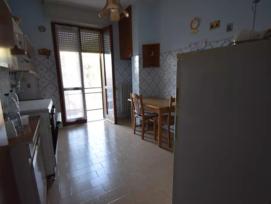 Immagine 10 di Appartamento in vendita  in Via Luigi Sturzo a Sala Consilina