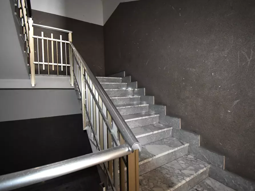 Immagine 17 di Appartamento in vendita  in Via Luigi Sturzo a Sala Consilina