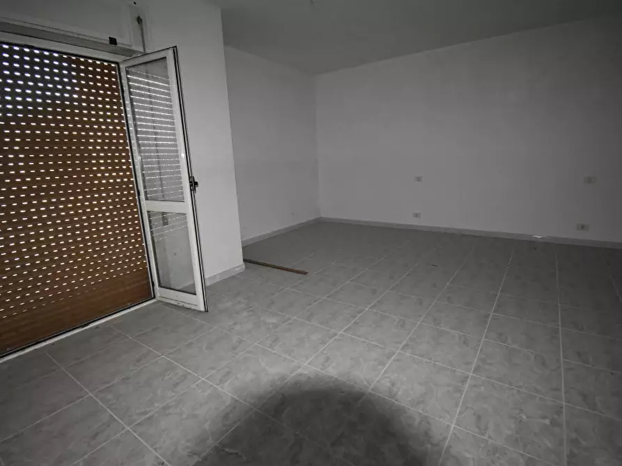 Immagine 10 di Palazzo in vendita  in Via Trinità a Sala Consilina