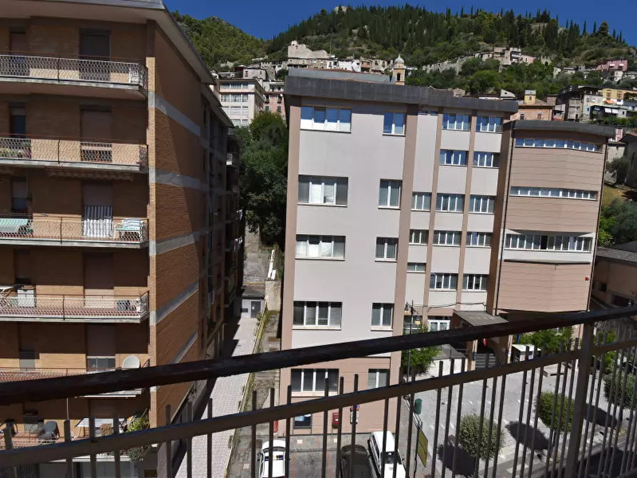 Immagine 2 di Appartamento in vendita  in Via Mezzacapo a Sala Consilina