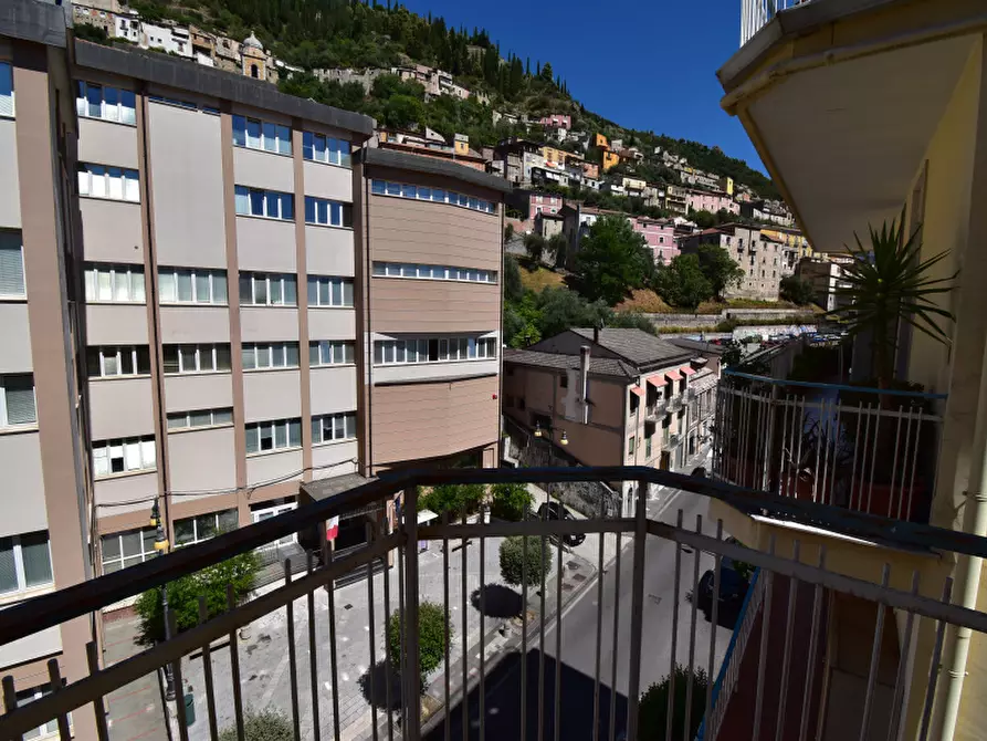 Immagine 6 di Appartamento in vendita  in Via Mezzacapo a Sala Consilina