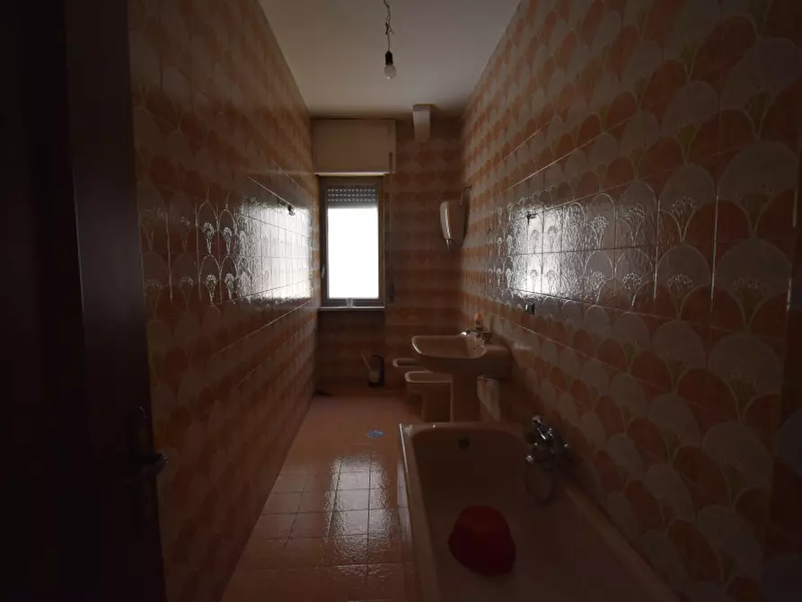 Immagine 9 di Appartamento in vendita  in Via Mezzacapo a Sala Consilina