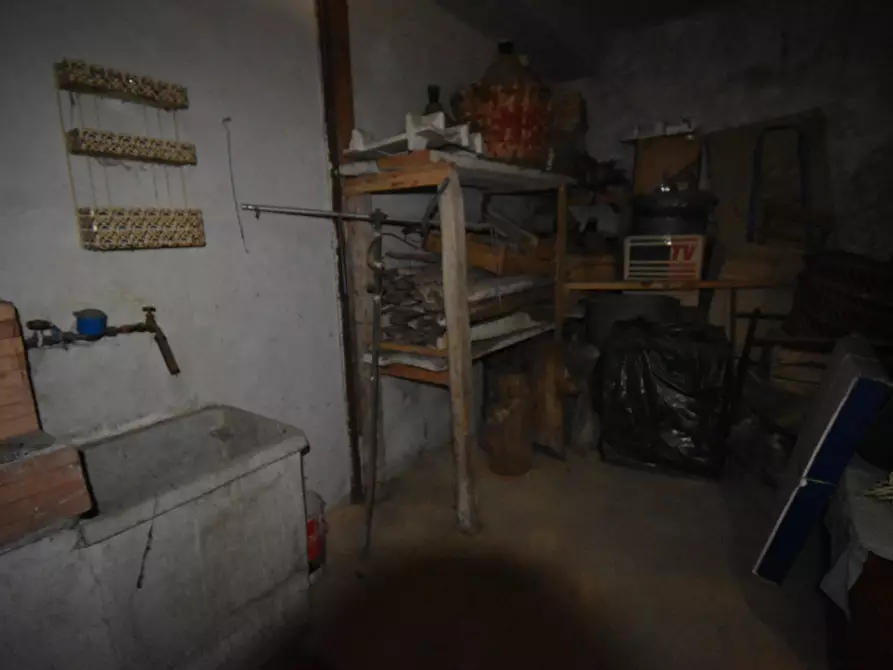 Immagine 19 di Appartamento in vendita  in Via Mezzacapo a Sala Consilina