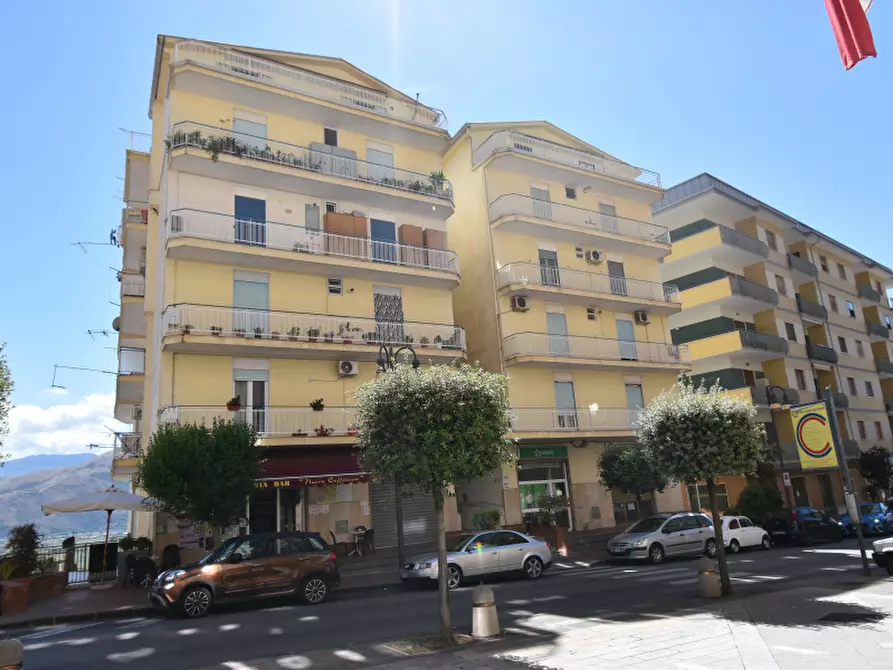 Immagine 22 di Appartamento in vendita  in Via Mezzacapo a Sala Consilina