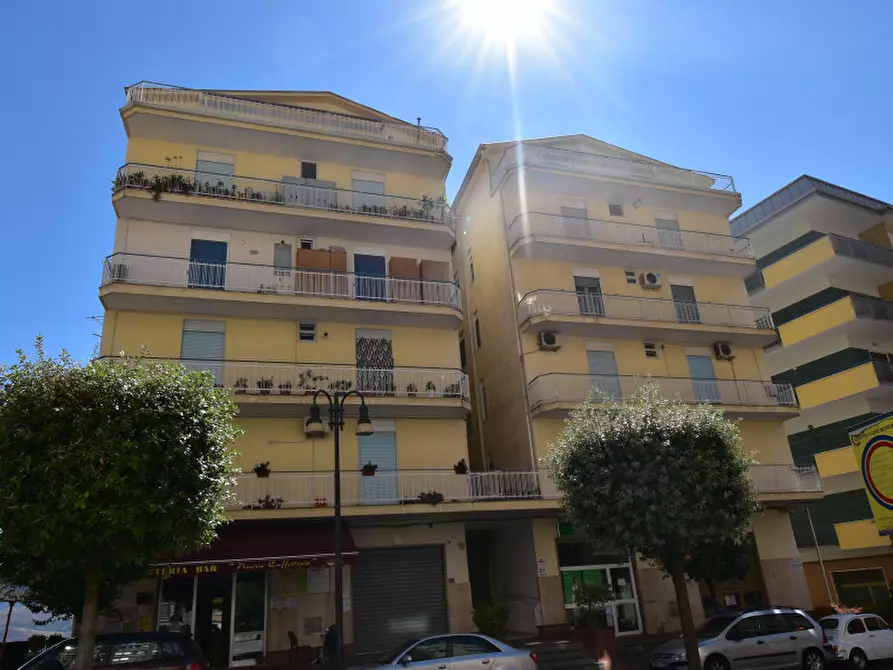 Immagine 1 di Appartamento in vendita  in Via Mezzacapo a Sala Consilina