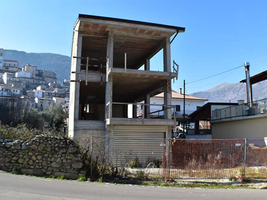 Immagine 5 di Palazzo in vendita  in Via Roma a Sassano