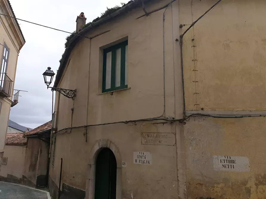 Immagine 3 di Villa in vendita  in Via Unità d'Italia a Padula