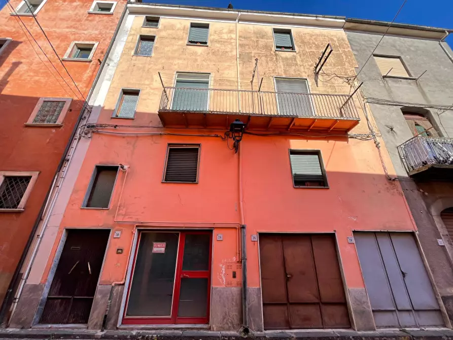 Immagine 4 di Palazzo in vendita  in Via Giovan Battista Armagno a Sant'arsenio