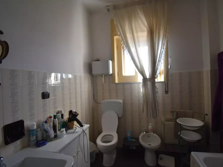 Immagine 2 di Appartamento in vendita  in Vico Accorciatoia Corso del Popolo a Padula