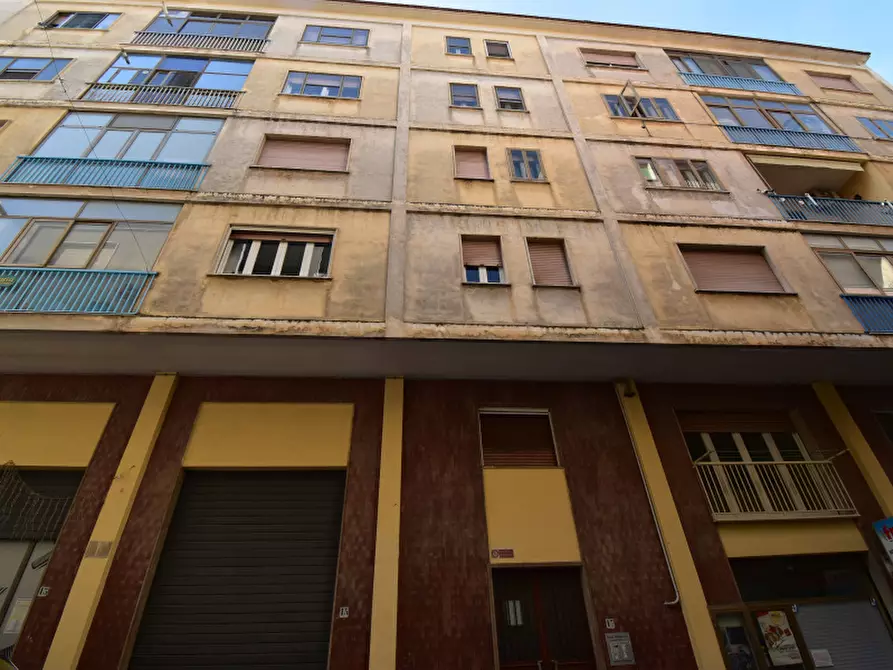 Immagine 1 di Appartamento in vendita  in Vico Accorciatoia Corso del Popolo a Padula