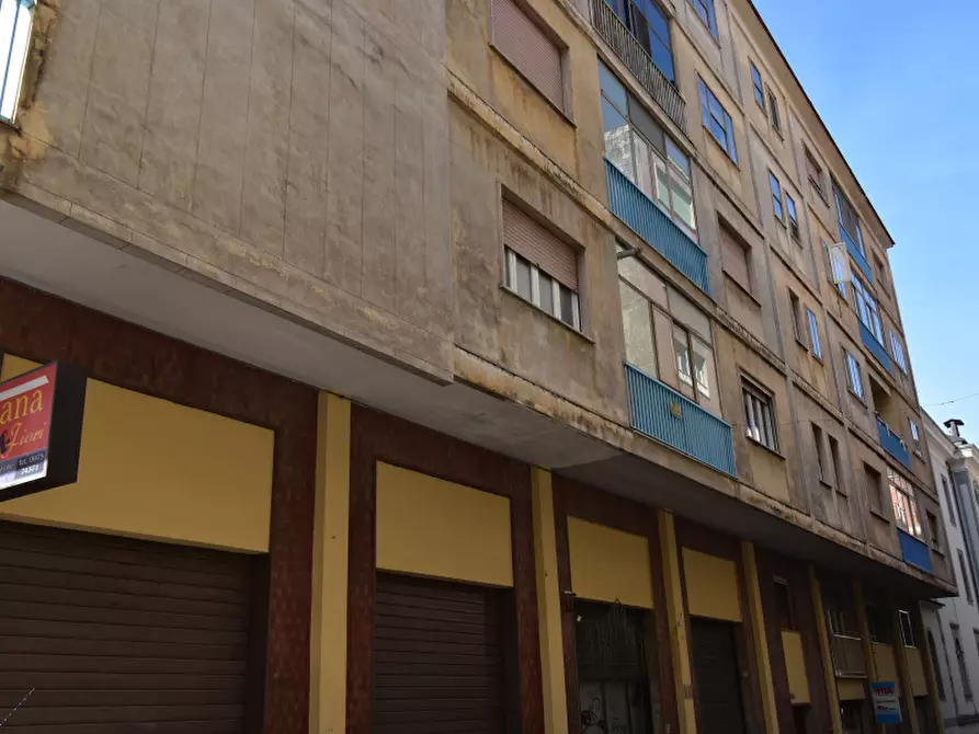 Immagine 15 di Appartamento in vendita  in Vico Accorciatoia Corso del Popolo a Padula