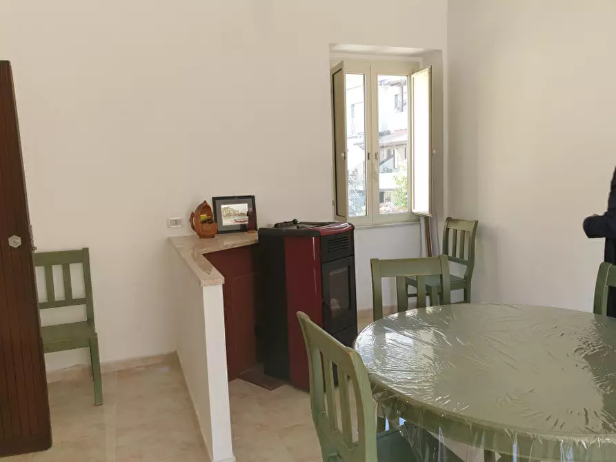 Immagine 2 di Appartamento in vendita  in Via Valle Mauro a Sala Consilina